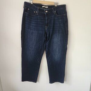 Levi’s Boyfriend Jeans Women’s Size 18W Distressed Medium Wash